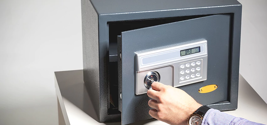 Jewelry Safe Unlocking Service in Lake in the Hills, Illinois